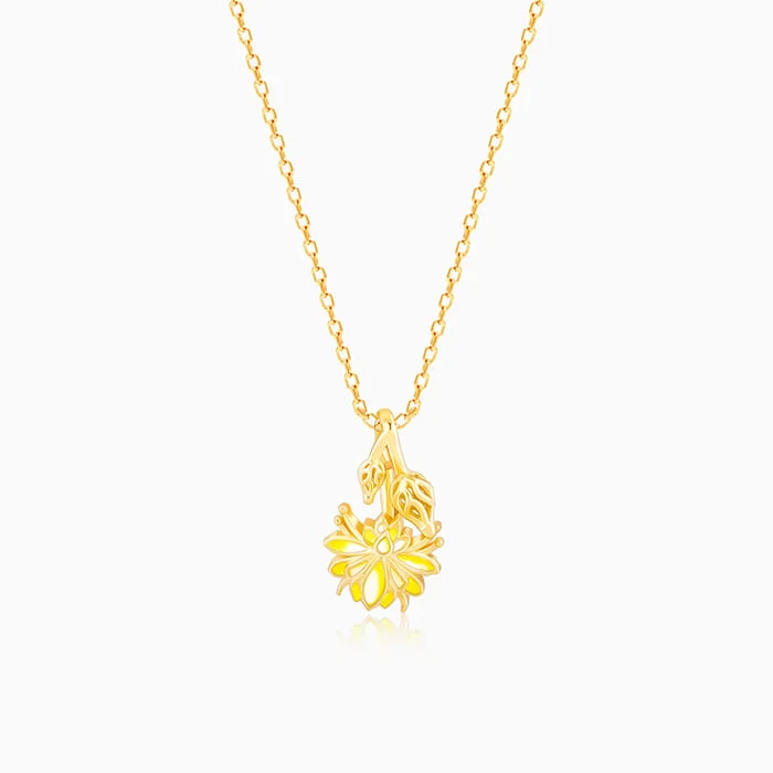 tendril drop necklace-Golden Brilliant Brahma Kamal Pendant with Link  Chain