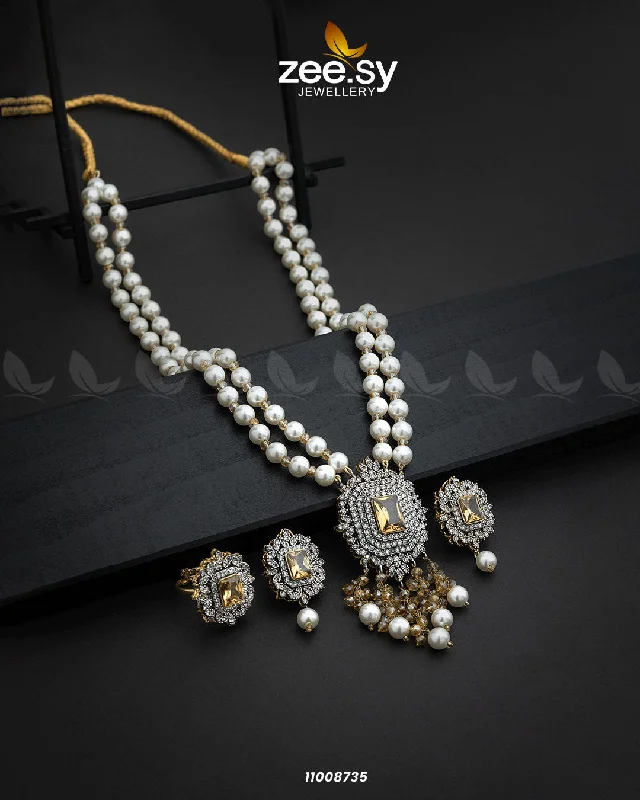 vintage-style necklace-NECKLACE-1008