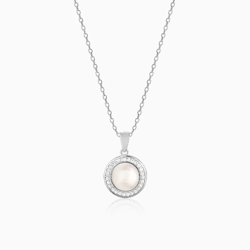 cast couple necklace-Silver Pearl Pendant with Link Chain