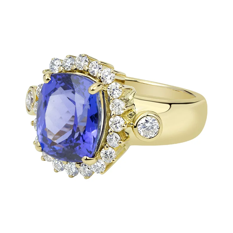 Ring - Tanzanite And Diamond